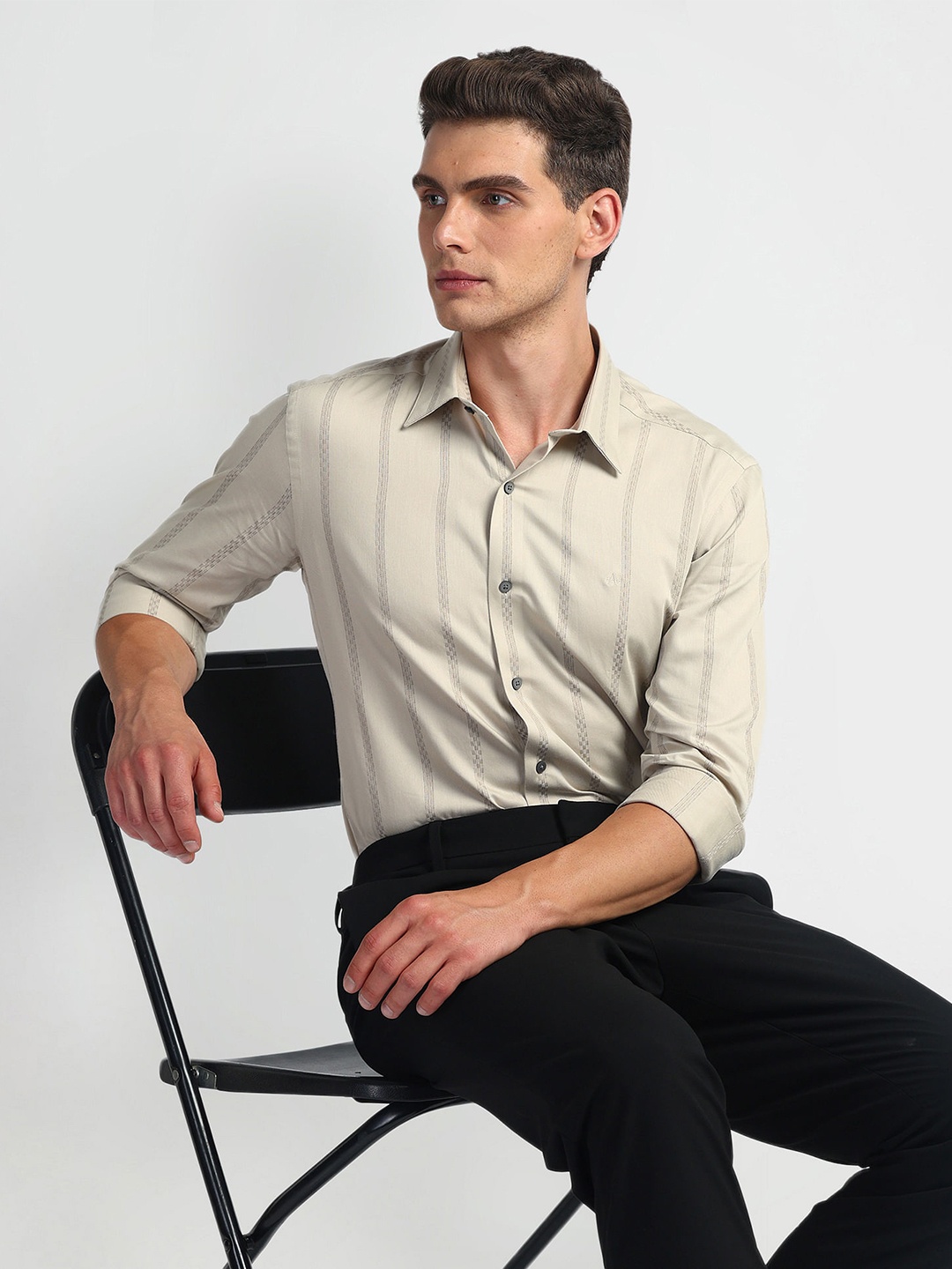 

Arrow New York Men Slim Fit Opaque Striped Formal Shirt, Brown