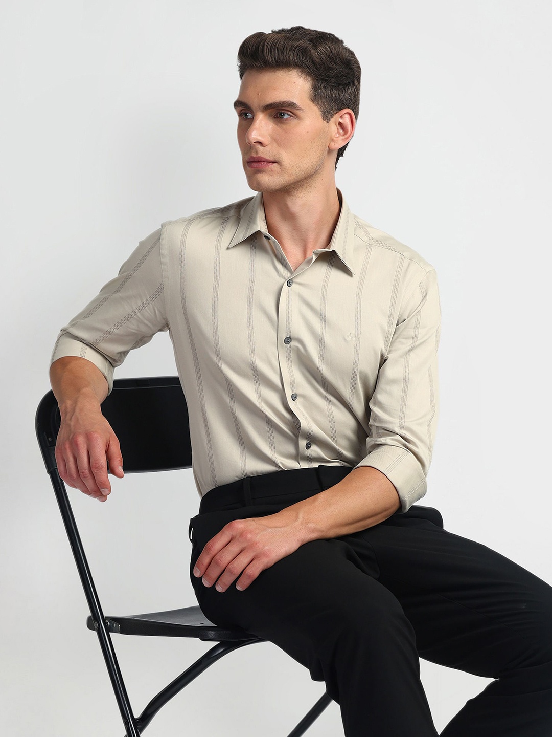 

Arrow New York Men Slim Fit Opaque Striped Formal Shirt, Brown