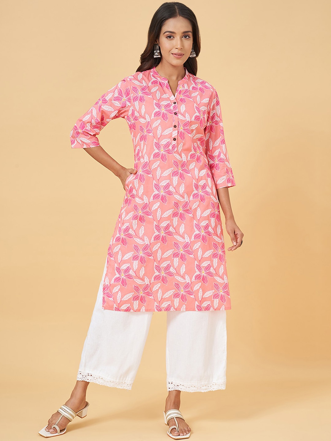 

RANGMANCH BY PANTALOONS Floral Printed Pure Cotton Mandarin Collar Kurta, Pink