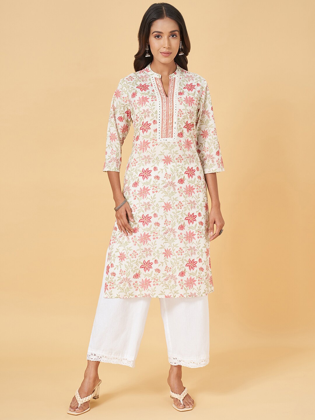 

RANGMANCH BY PANTALOONS Mandarin Collar Floral Printed Kurta, Off white