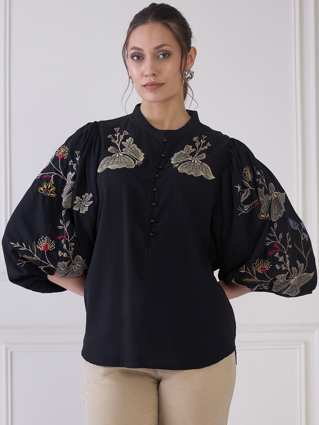 

Antheaa Elit Floral Mandarin Collar Puff Sleeve Crepe Top, Black