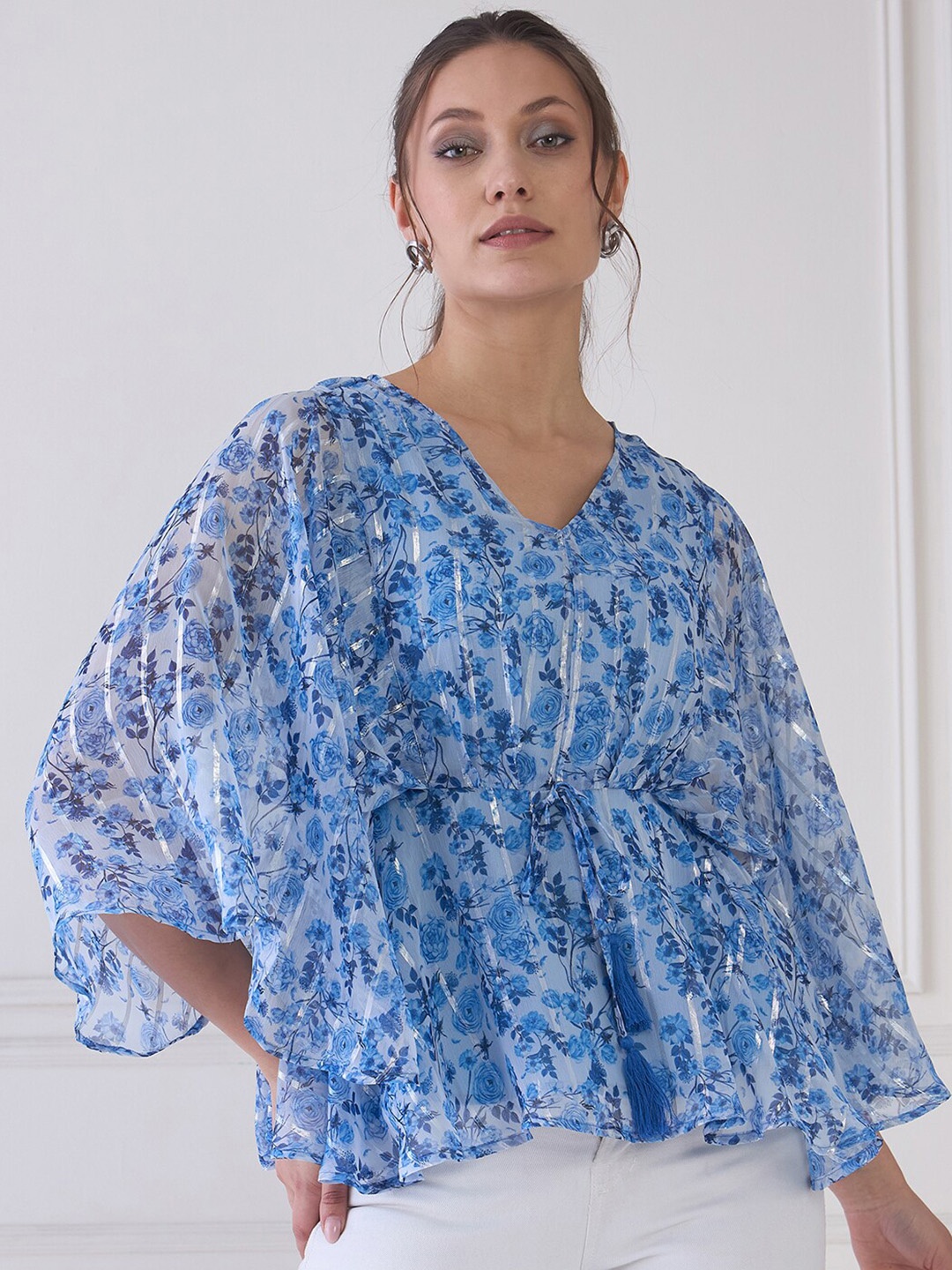 

Antheaa Elit Floral Print Cape Sleeve Layered Chiffon Kaftan Top, Blue