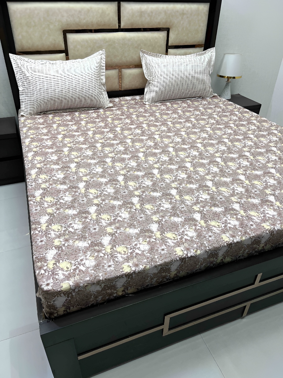 

Pure Decor Cotton King Size Double Bed Bedsheet With 2 Pillow Covers 2.74m X 2.74m, Brown
