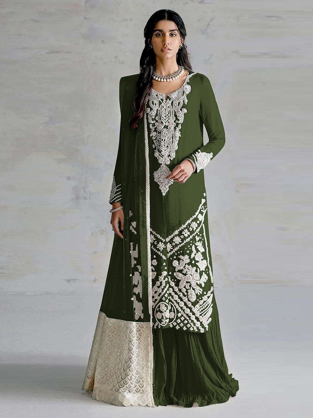 

ODETTE Ethnic Motifs Embroidered Georgette Semi-Stitched Dress Material, Green