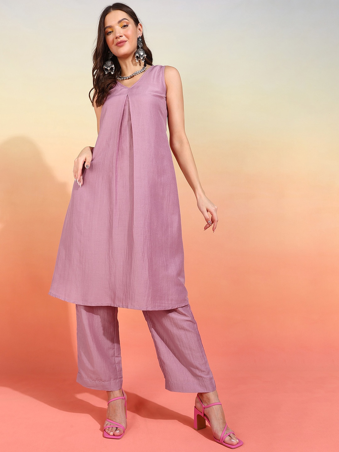 

mokshi V Neck Regular A-Line Kurta with Trouser, Lavender