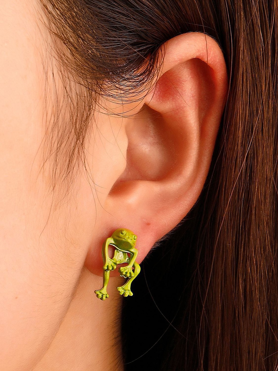 

Goho Contemporary Frog Clinging Stud Earrings, Green