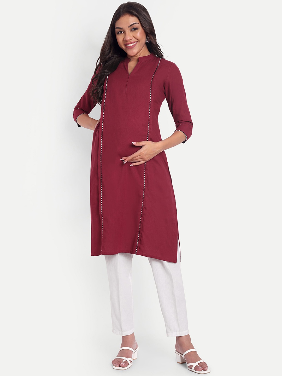 

THOTTIL Mandarin Collar Maternity Straight Kurta, Red