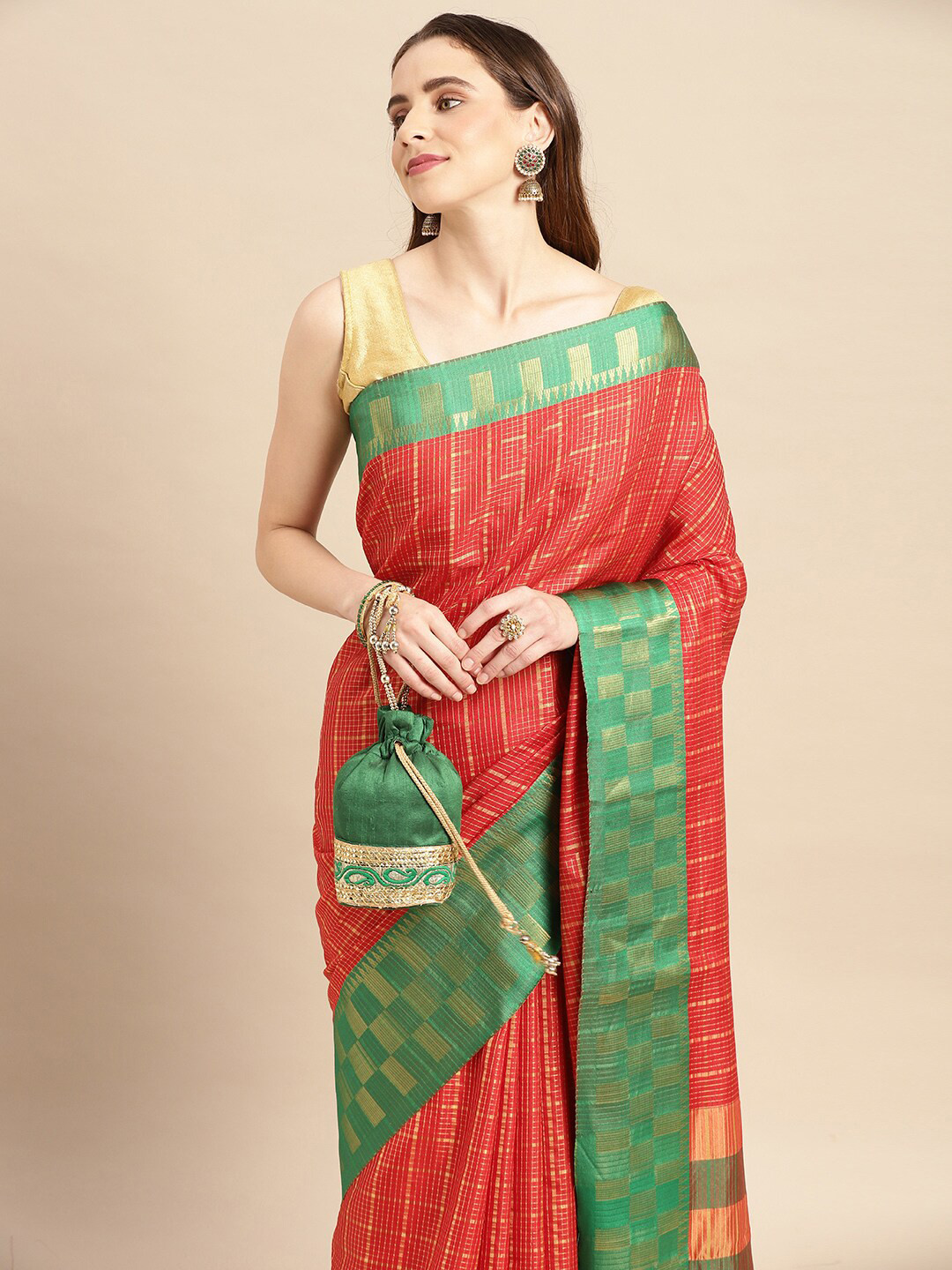 

PATLIPALLU Woven Design Zari Saree, Red