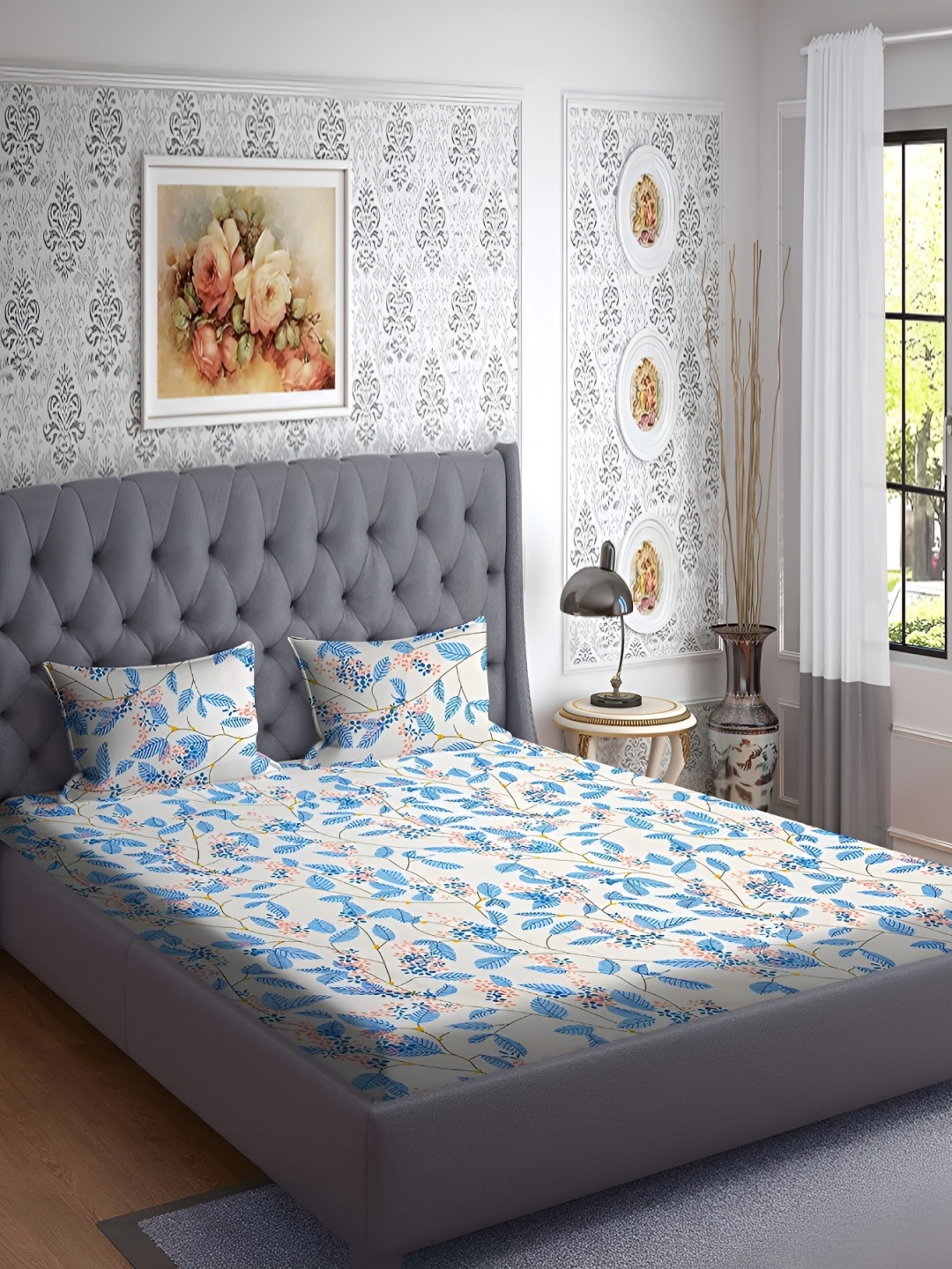 

RRC Blue & White Floral 144 TC Queen Bedsheet with 2 Pillow Covers