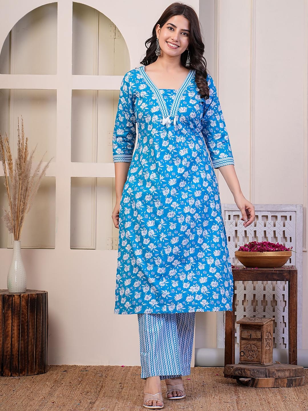 

SIGNORIA V Neck Floral Printed Thread Work Pure Cotton Straight Kurta with Trouser, Blue