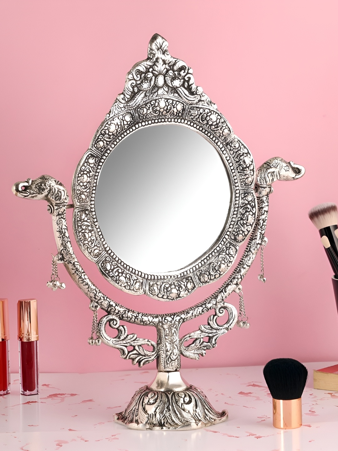 

NM Grey Patterned Circular Shaped Tabletop Mirror