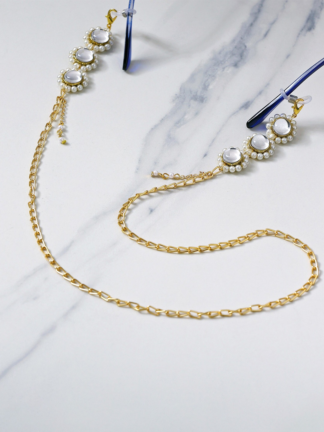 

BeAbhika Kundan Studded Spectacles & Air Pods Chain, Gold