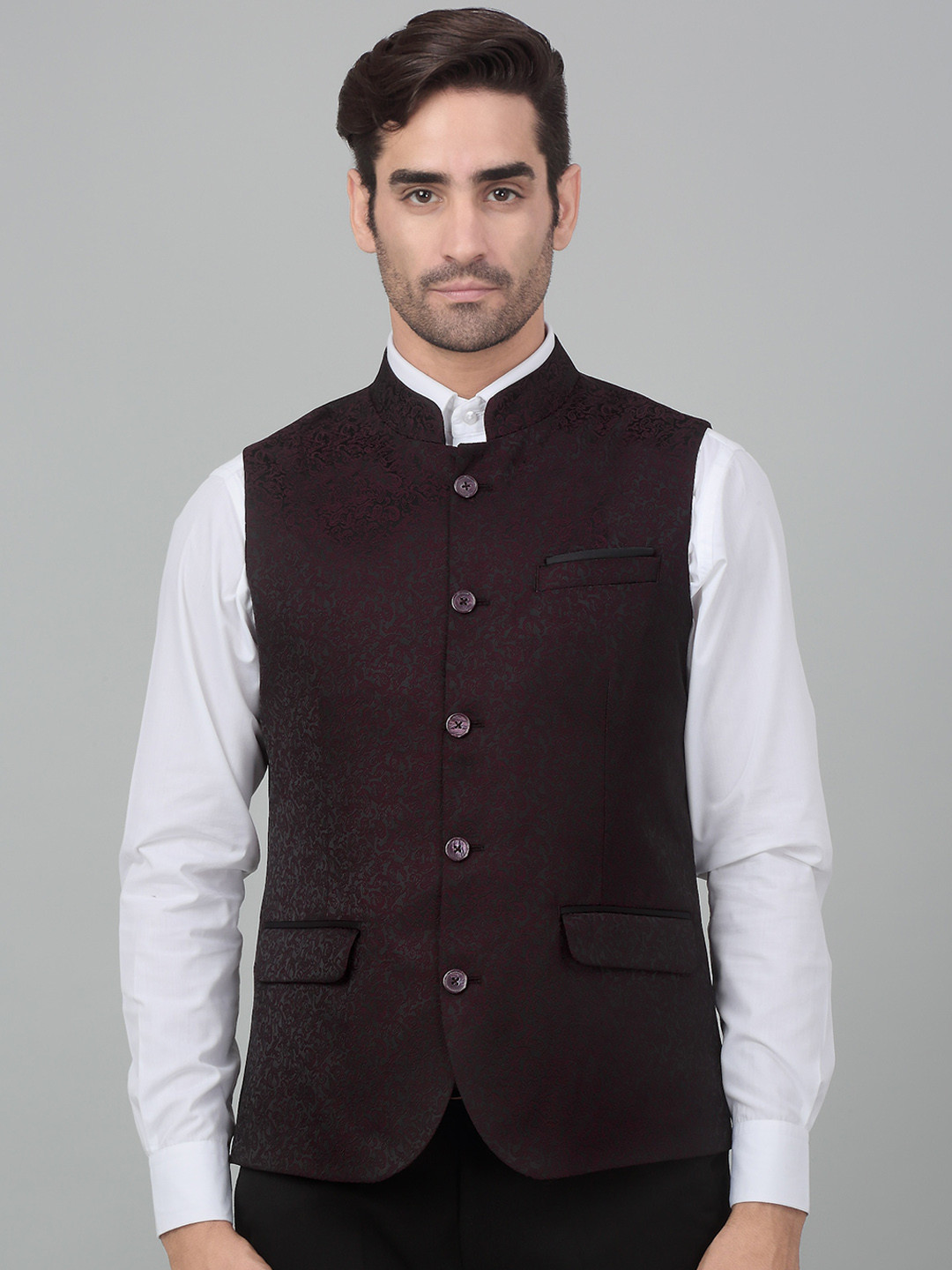 

Cantabil Woven Design Single-Breasted Slim Fit Nehru Jacket, Maroon