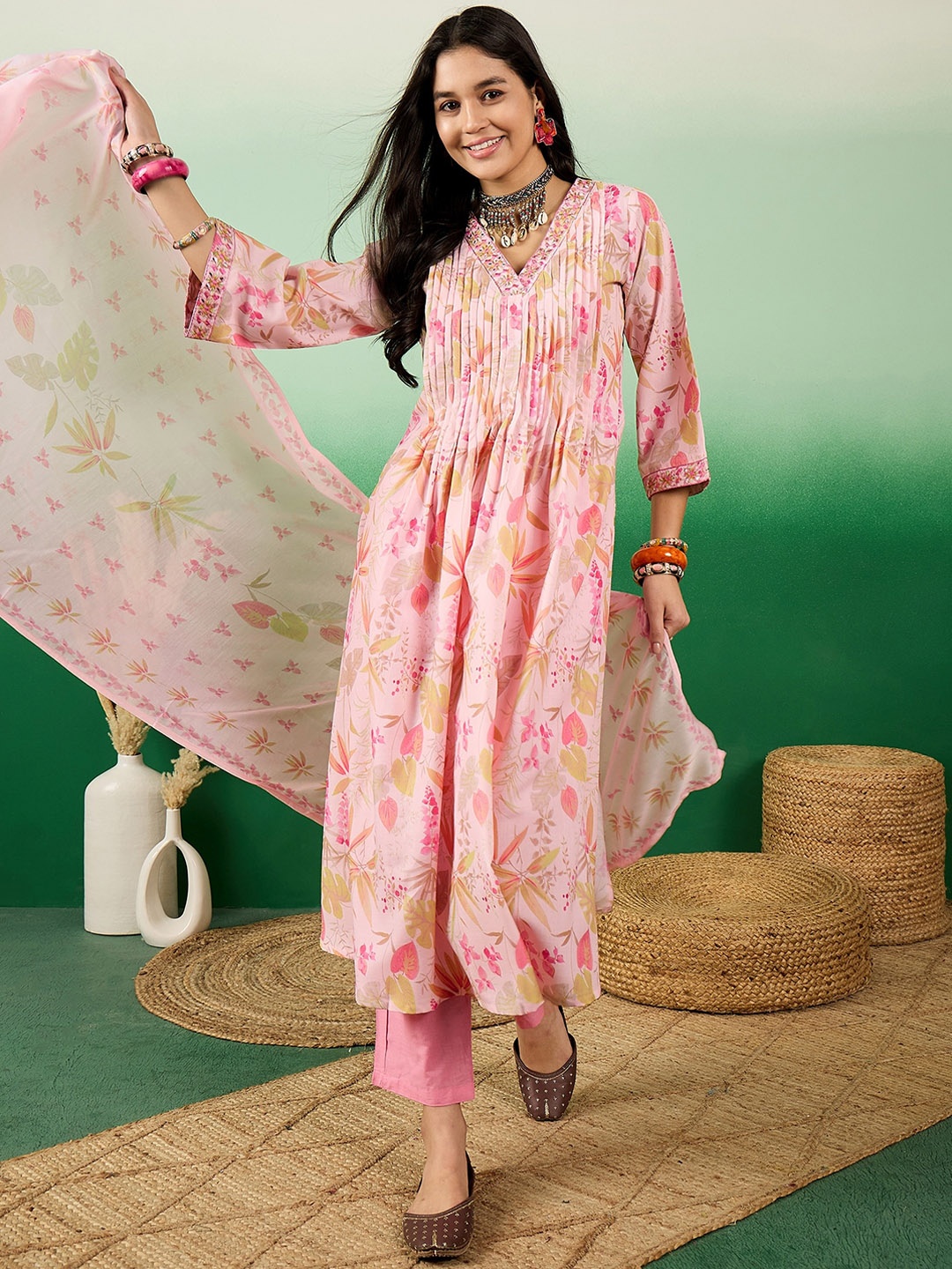

Sangria Floral Printed A-Line Kurta With Trousers & Dupatta, Pink