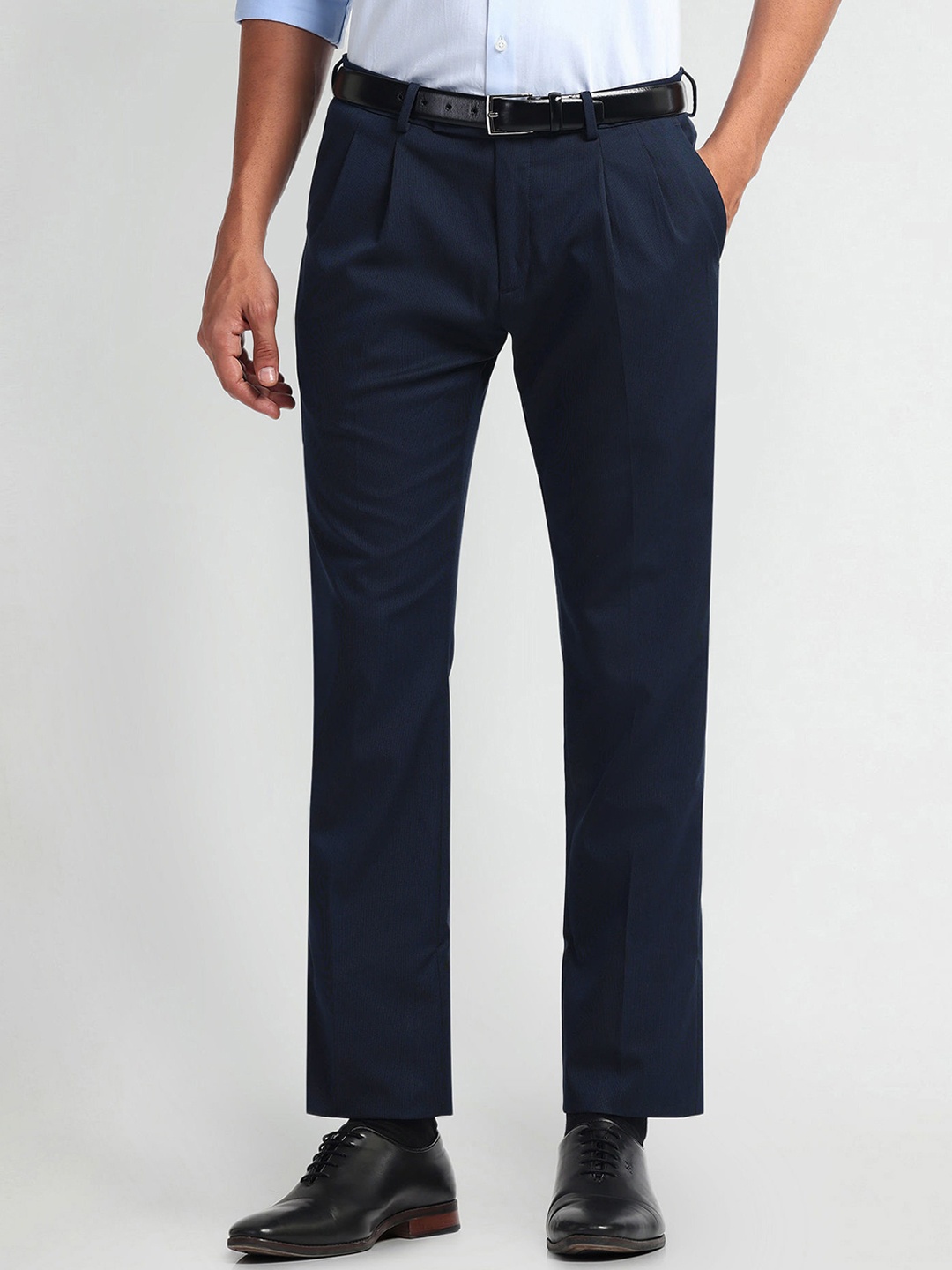 

Arrow Men Plain Mid-Rise Slim Fit Pleated Formal Trousers, Blue