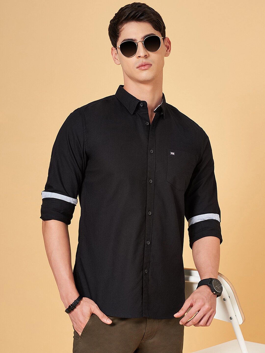 

BYFORD by Pantaloons Men Slim Fit Opaque Casual Shirt, Black