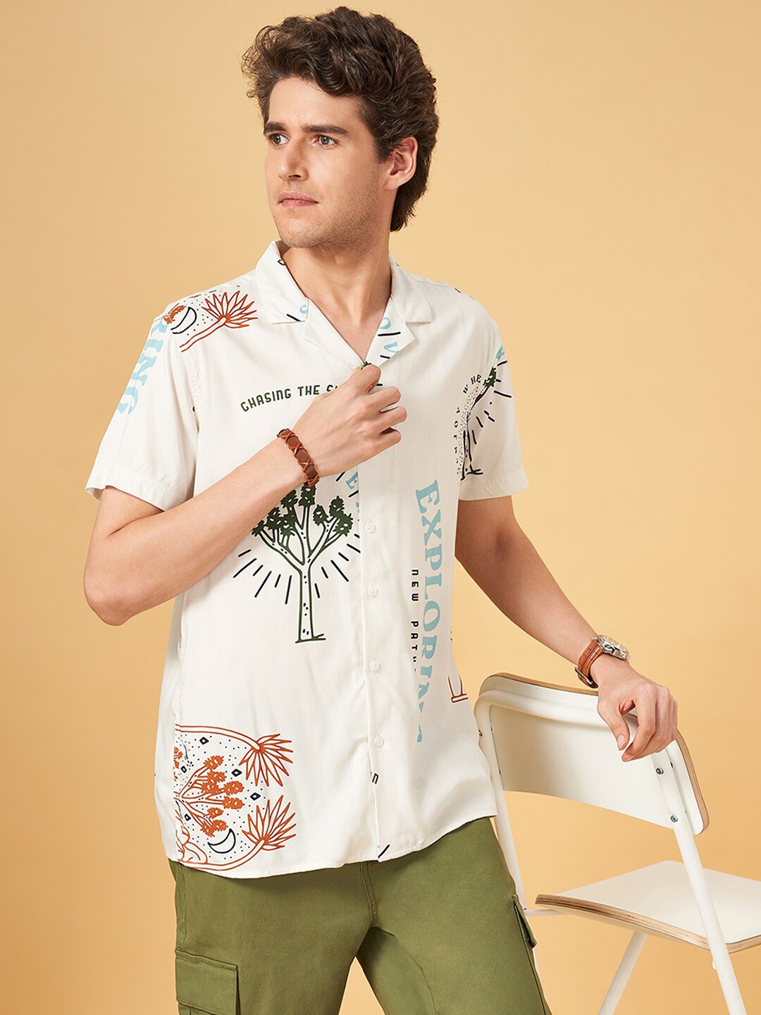 

Urban Ranger by pantaloons Men Slim Fit Opaque Typography Printed Casual Shirt, Off white