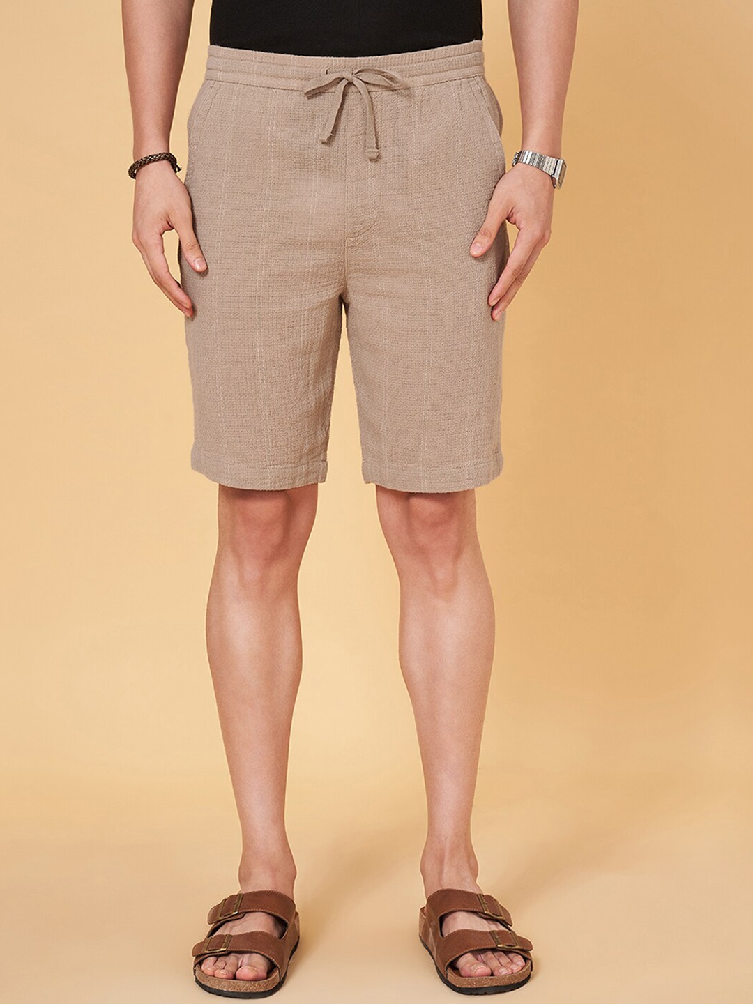 

7 Alt by Pantaloons Men Striped Slim Fit Mid-Rise Cotton Regular Shorts, Beige