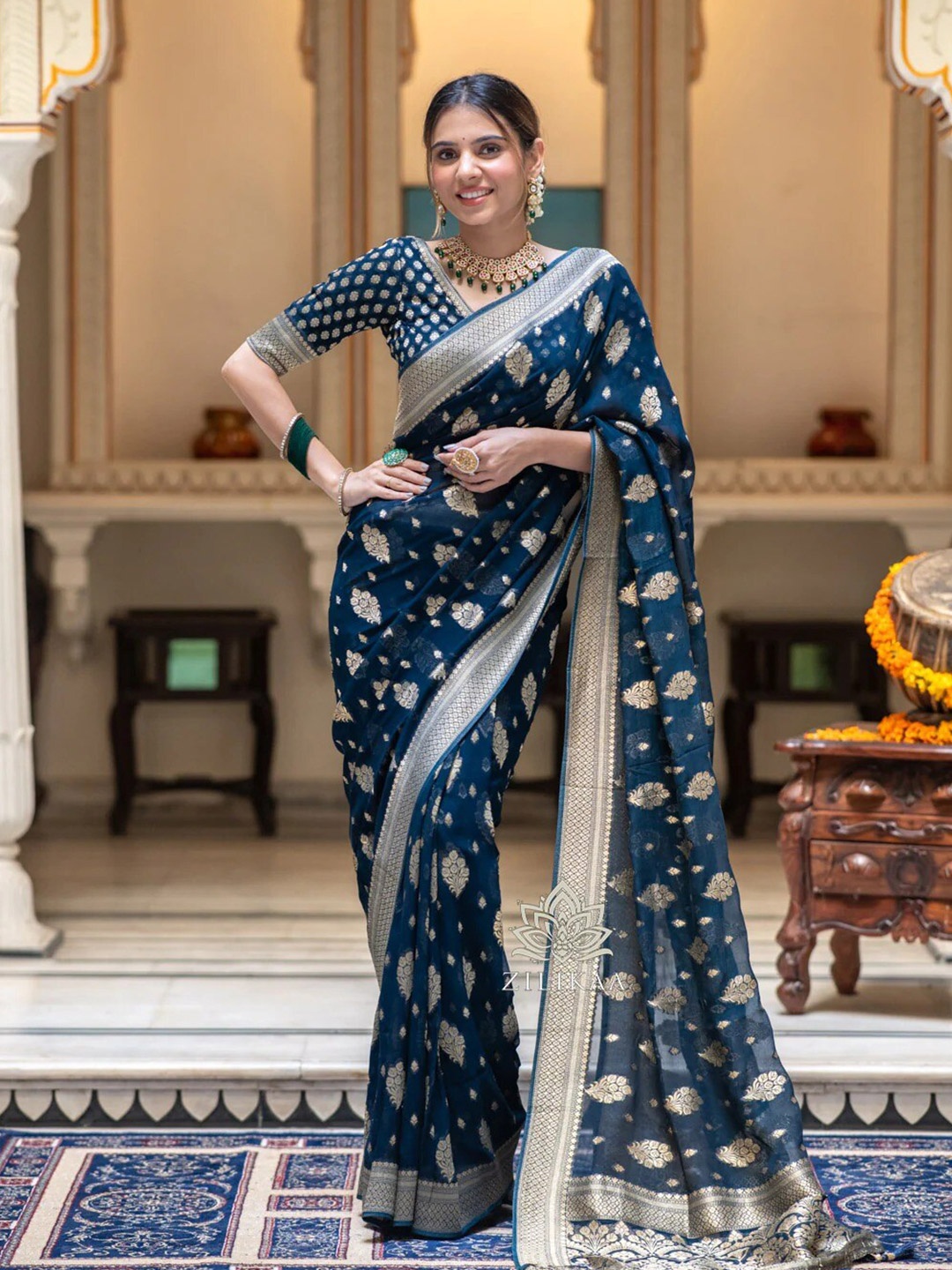 

MORLY Woven Design Zari Silk Blend Kanjeevaram Saree, Blue