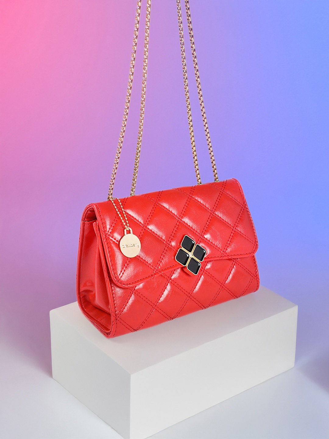 

DressBerry Structured Shoulder Bag with Quilted Detail, Red