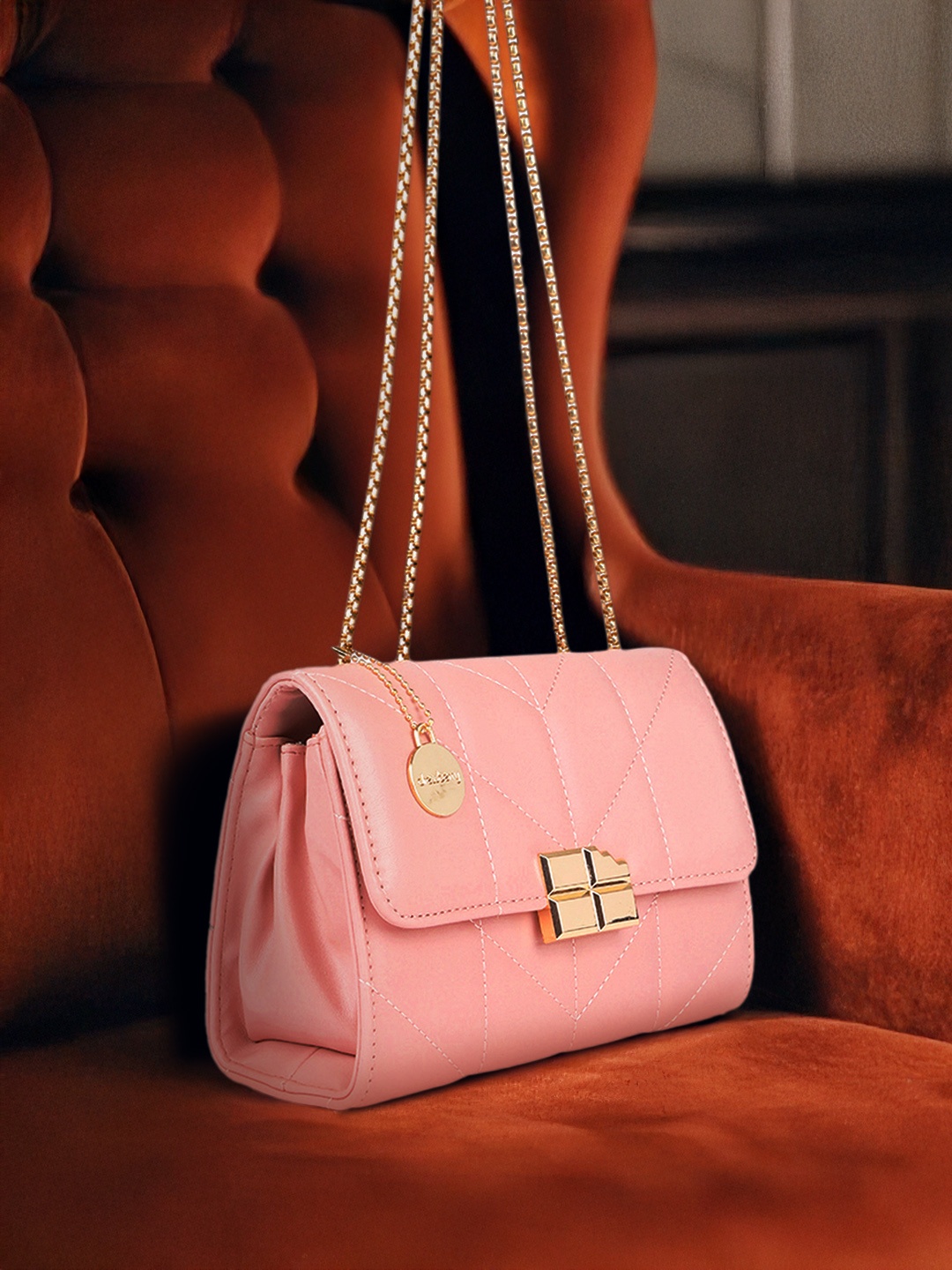 

DressBerry Structured Shoulder Bag with Quilted Detail, Pink