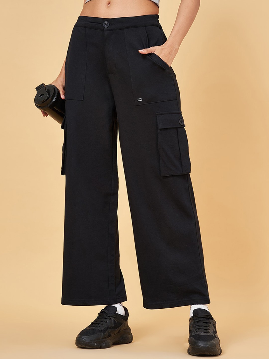 

Ajile by Pantaloons Women Straight Fit Mi-Rise Pure Cotton Track Pants, Black