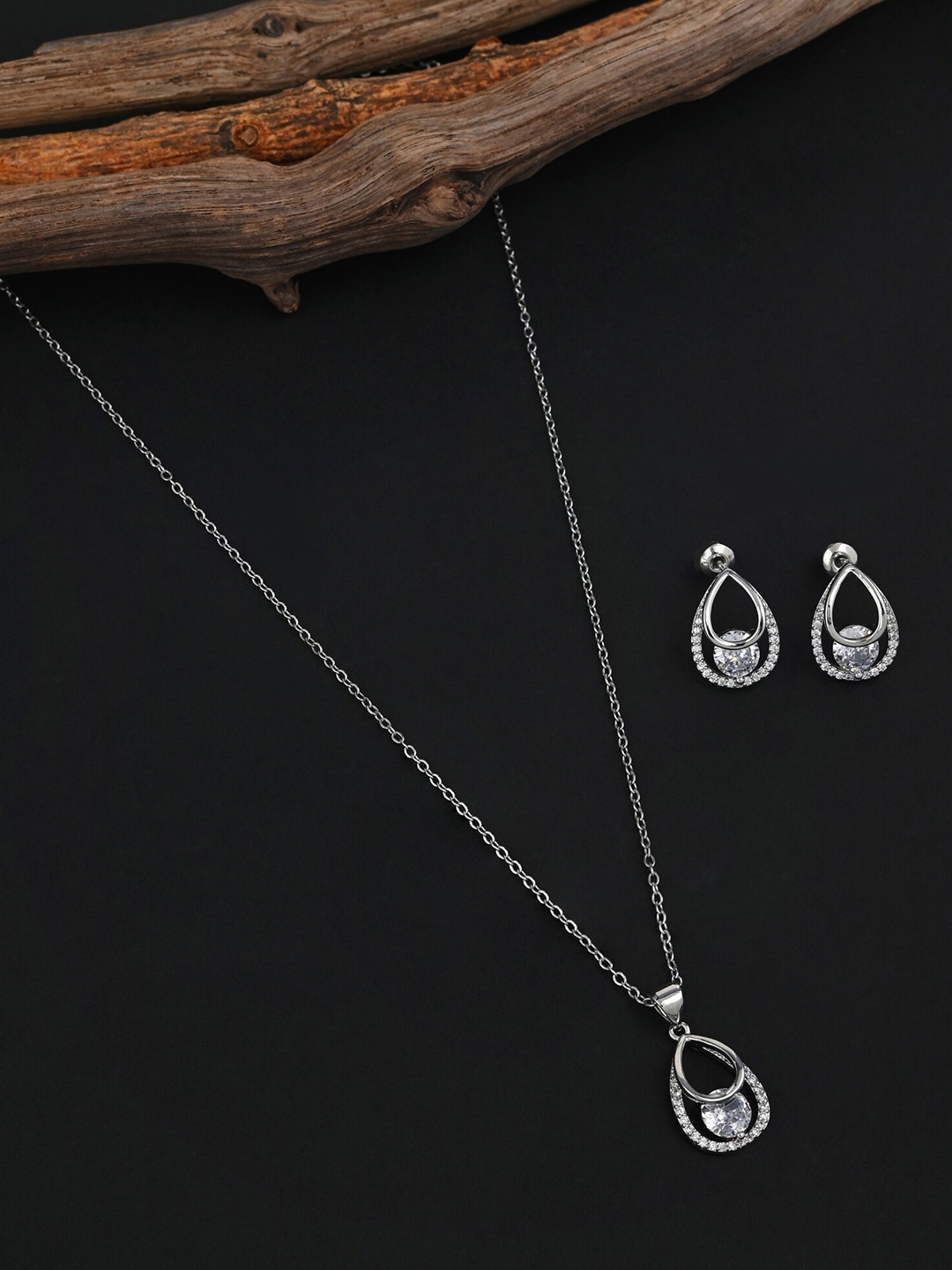 

E2O Metal Silver-Plated Stone-Studded Pendant With Earrings