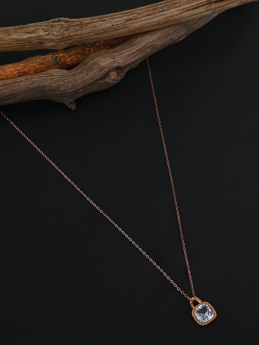 

E2O Metal Gold-Plated Stone-Studded Lock-Shaped Pendants With Chain