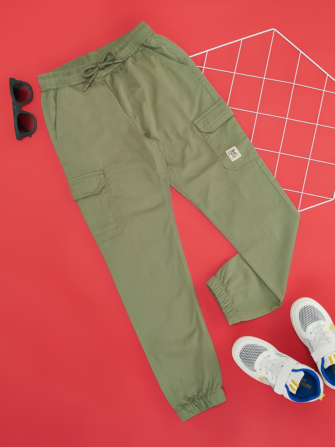 

Pantaloons Junior Boys Cotton Mid Rise Joggers, Olive