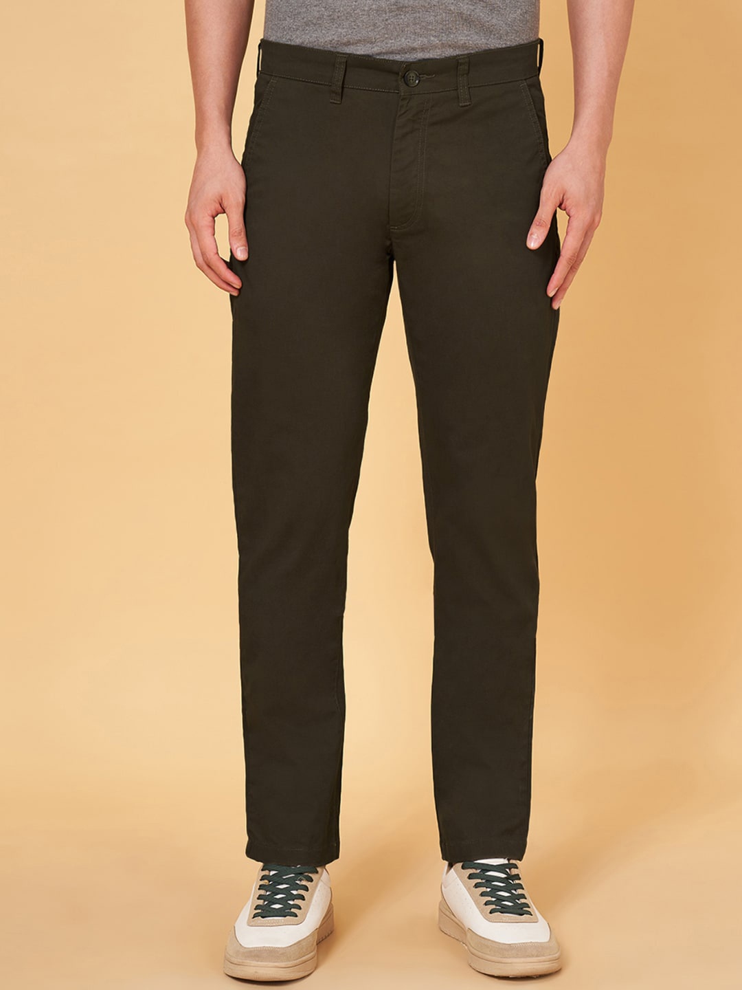 

BYFORD by Pantaloons Men Mid-Rise Slim Fit Regular Trouser, Olive