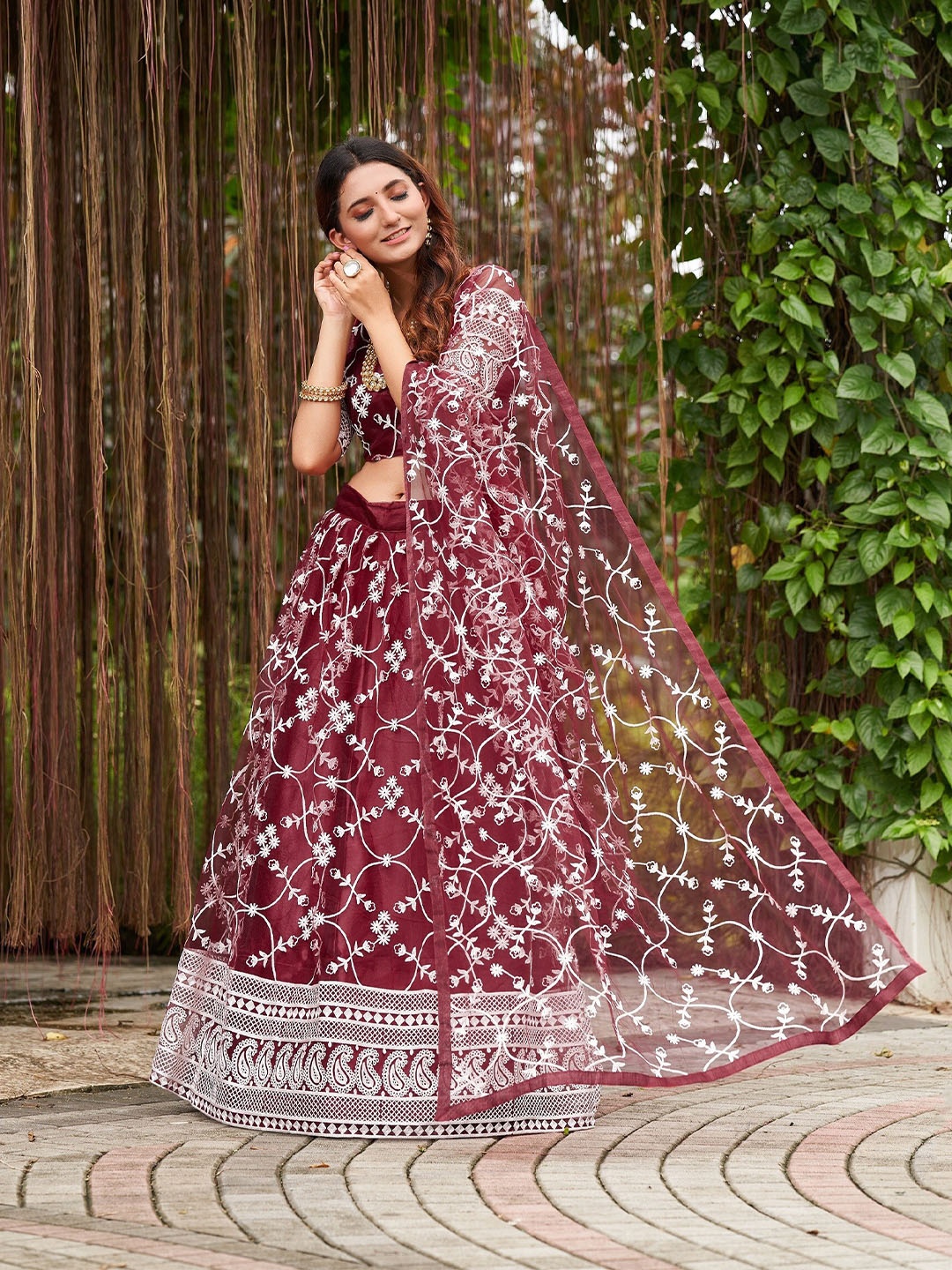 

Warthy Ent Embroidered Thread Work Semi-Stitched Lehenga & Unstitched Blouse With Dupatta, Maroon