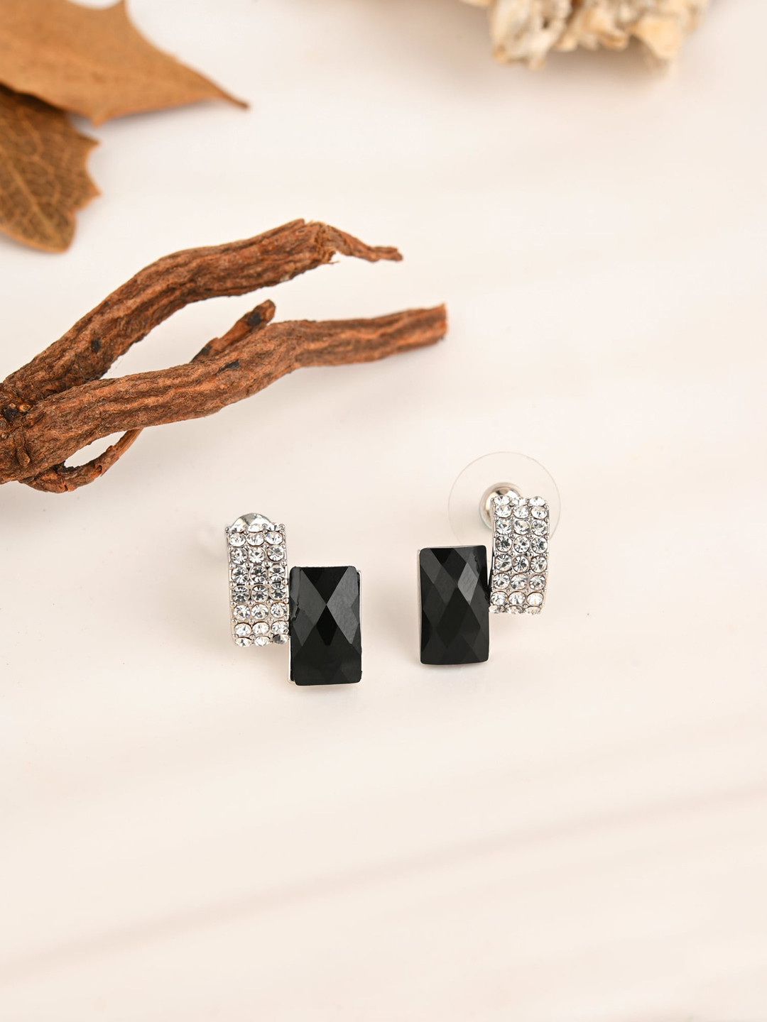 

E2O Silver-Plated Contemporary Studs Earrings
