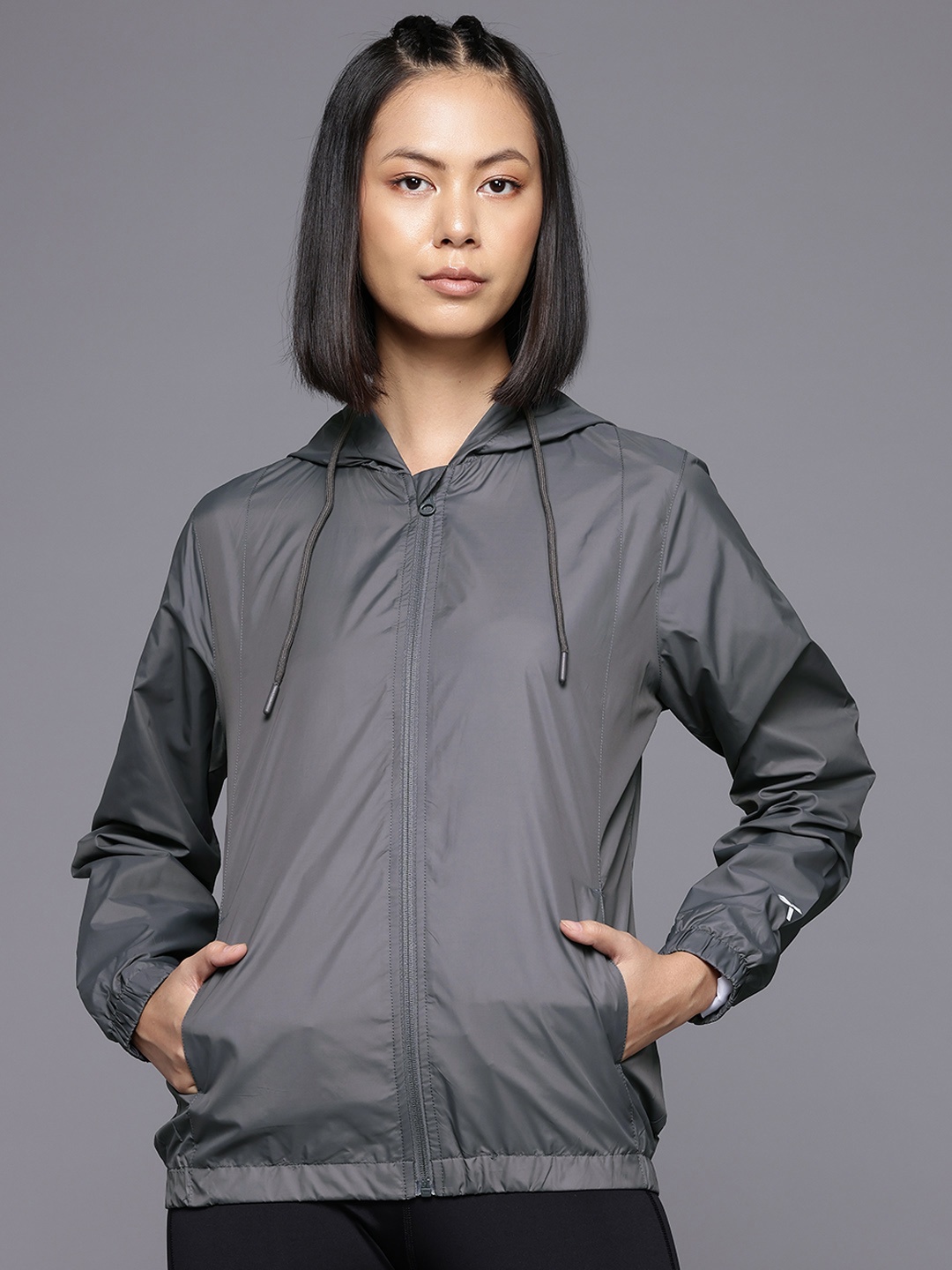 

HRX by Hrithik Roshan Rapid-Dry Hooded Training Jacket, Grey