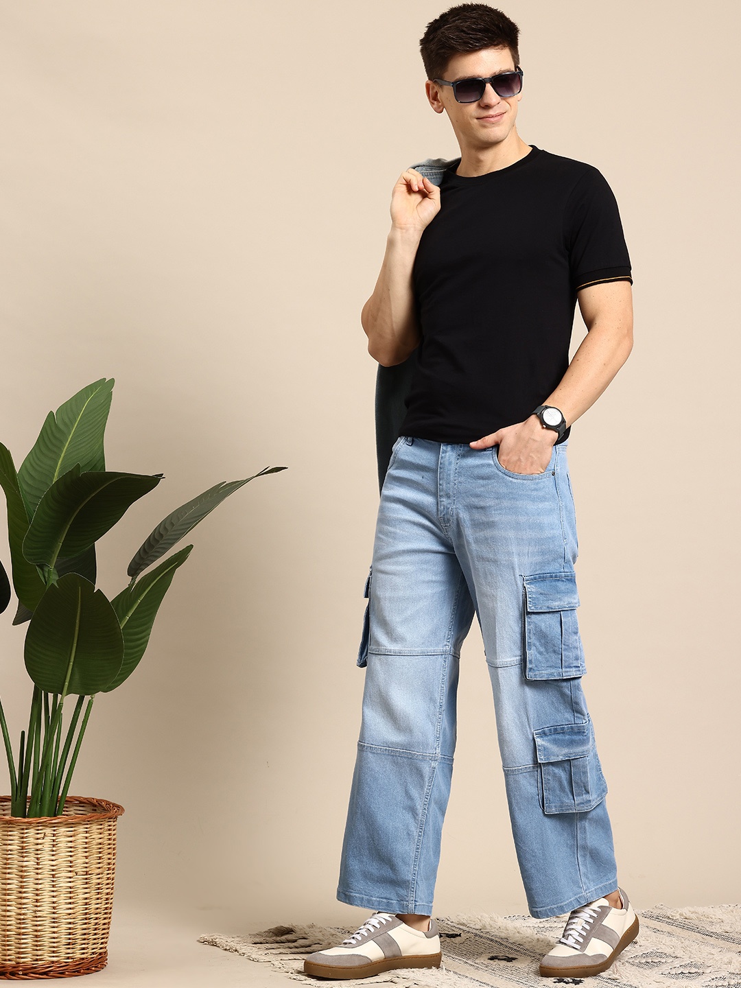 

Mast & Harbour Men Straight Fit Light Fade Jeans, Blue