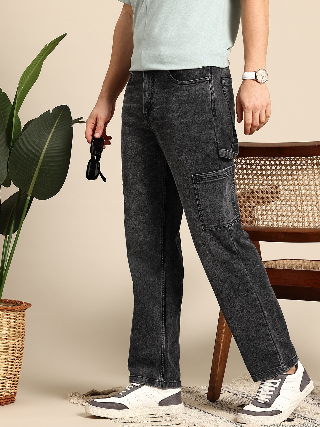 

Mast & Harbour Men Straight Fit Jeans, Black