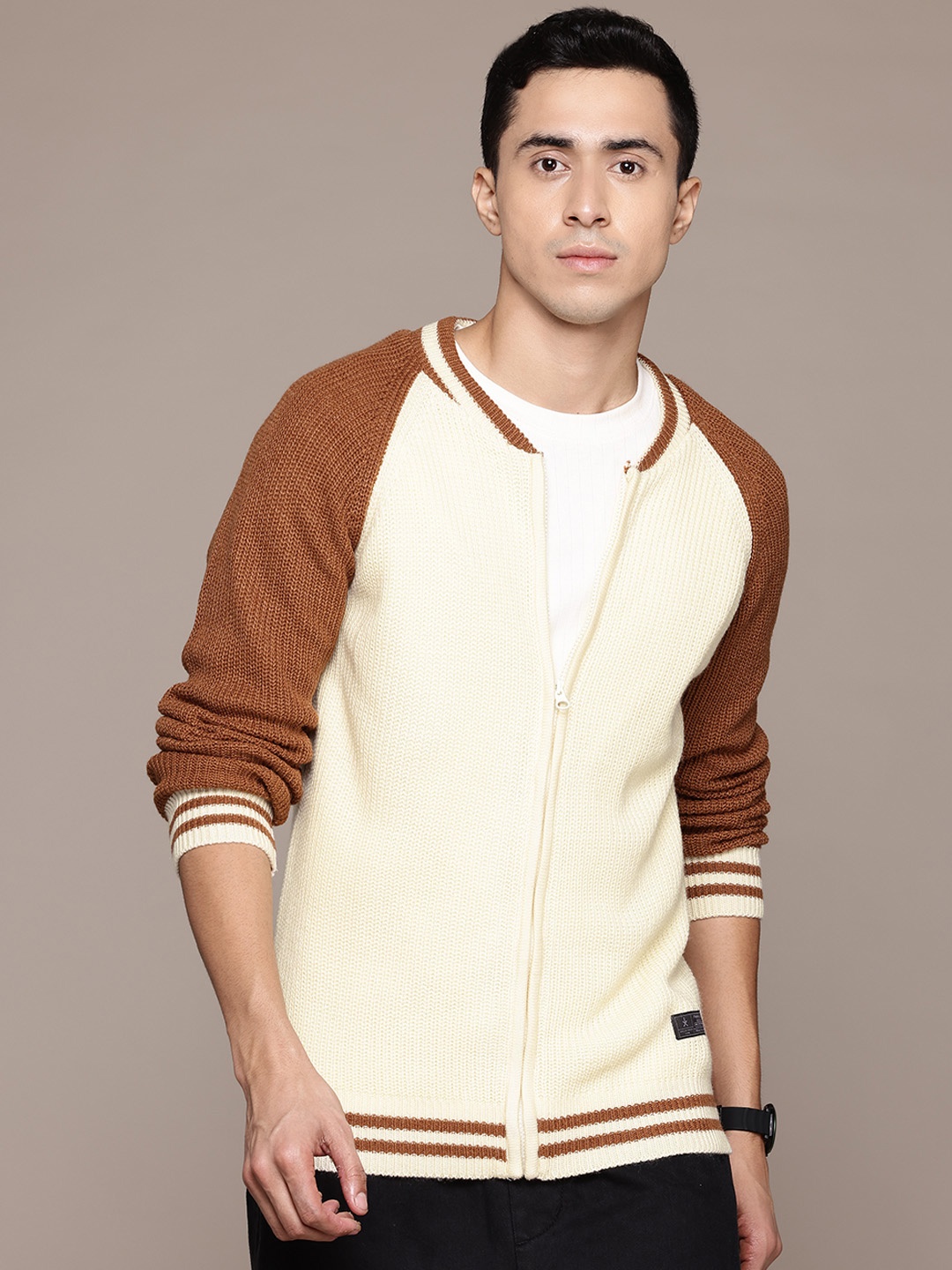 

The Roadster Lifestyle Co. Men Ribbed Acrylic Cardigan, Cream