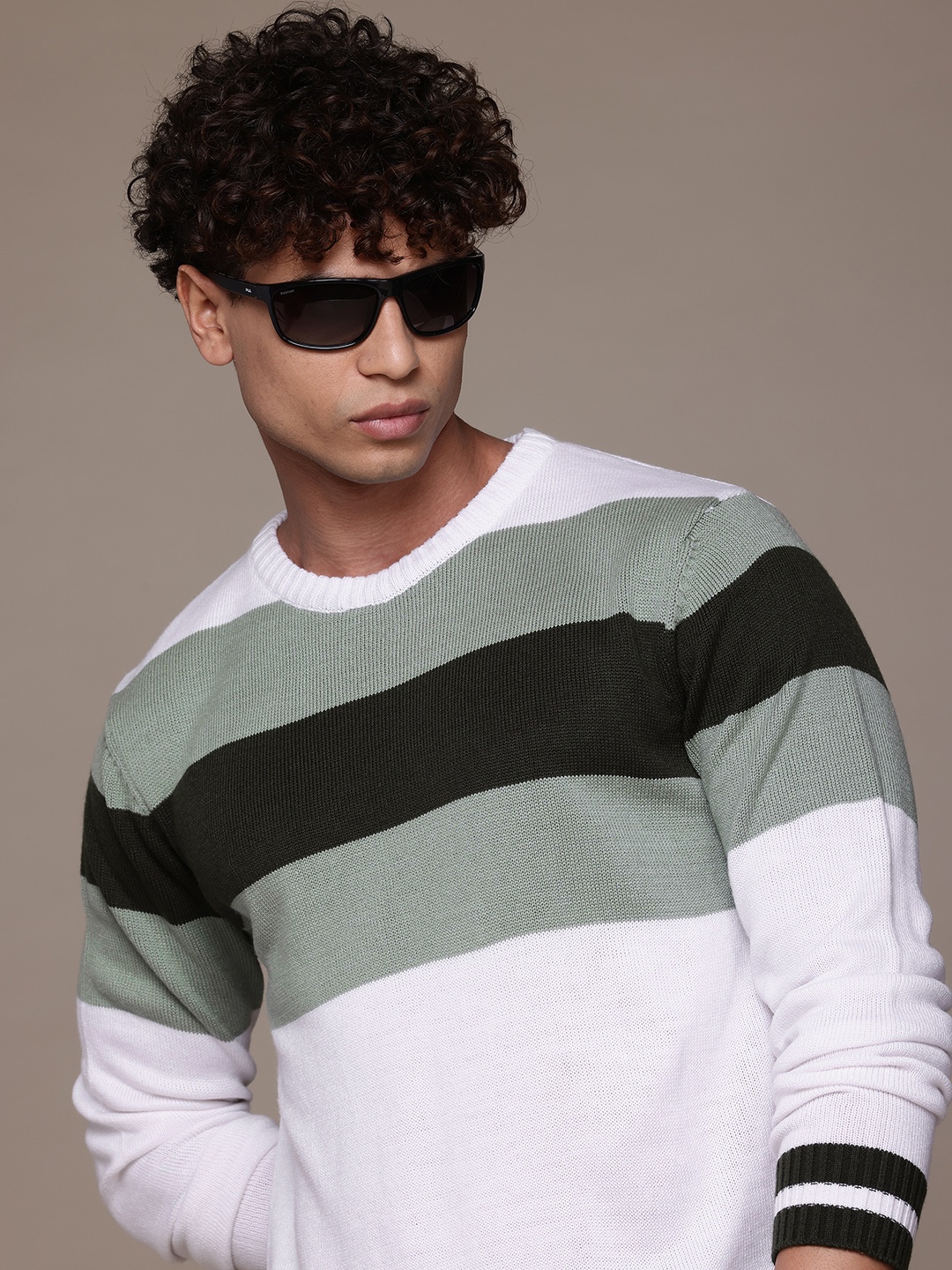 

The Roadster Lifestyle Co. Striped Pullover, White
