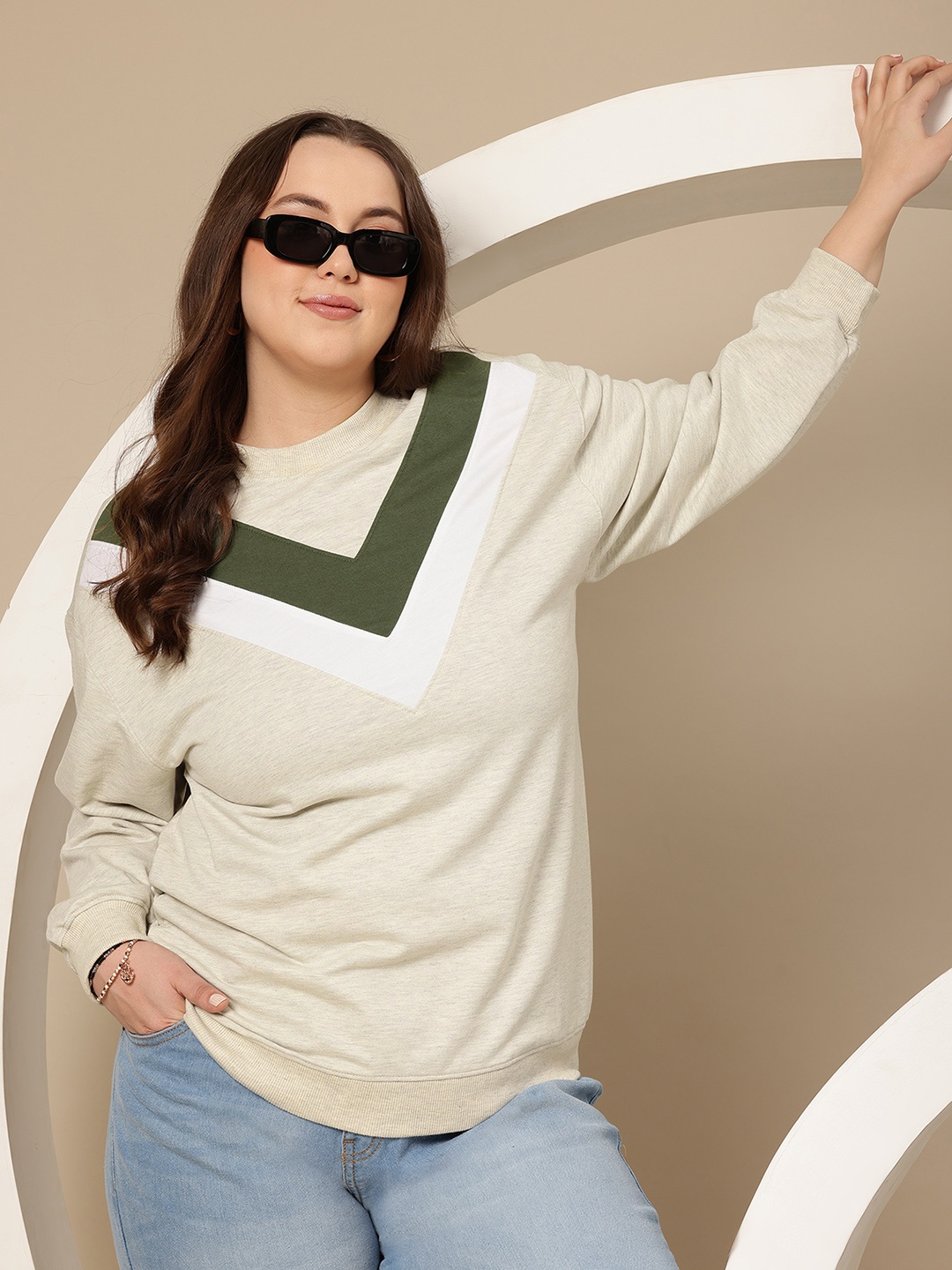 

Sztori Plus Size Longline Sweatshirt, Grey melange