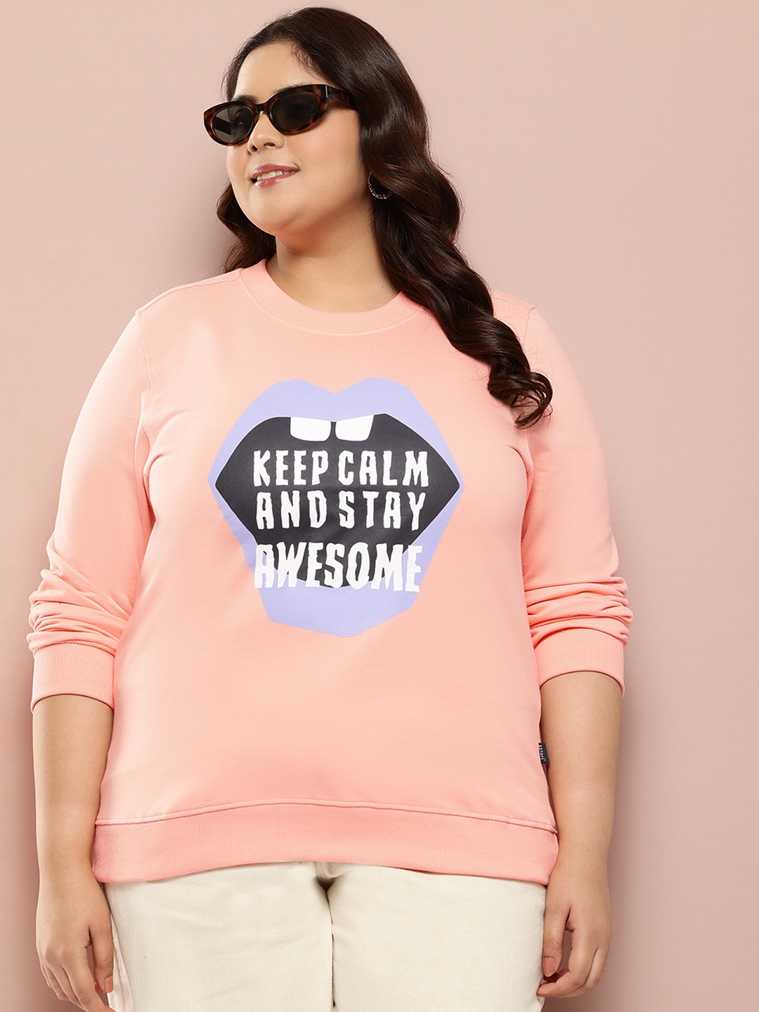 

Sztori Plus Size Pullover Printed Sweatshirt, Peach