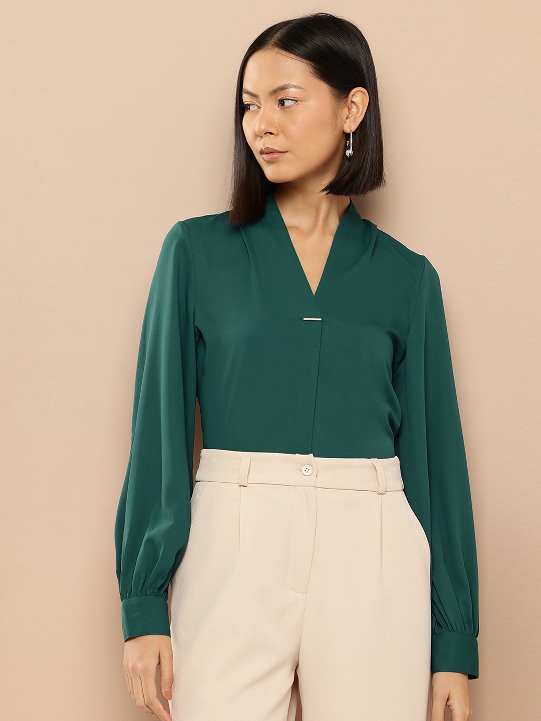 

her by invictus Cuffed Sleeves Pleated Top, Green