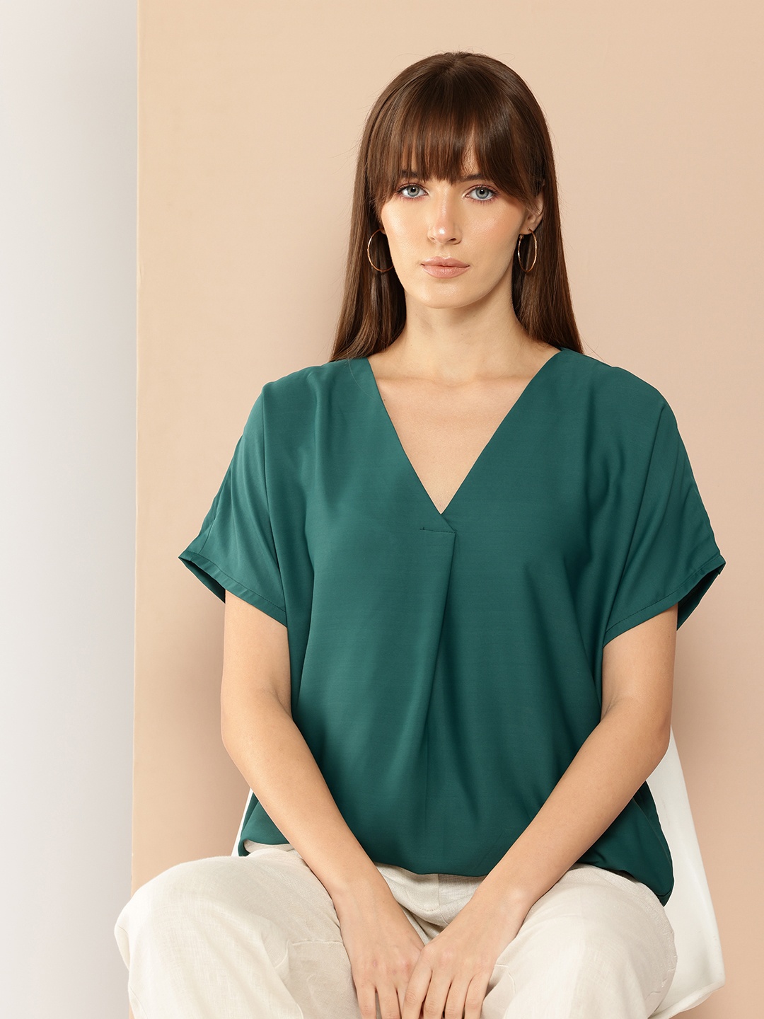 

her by invictus Extended Sleeves Top, Green