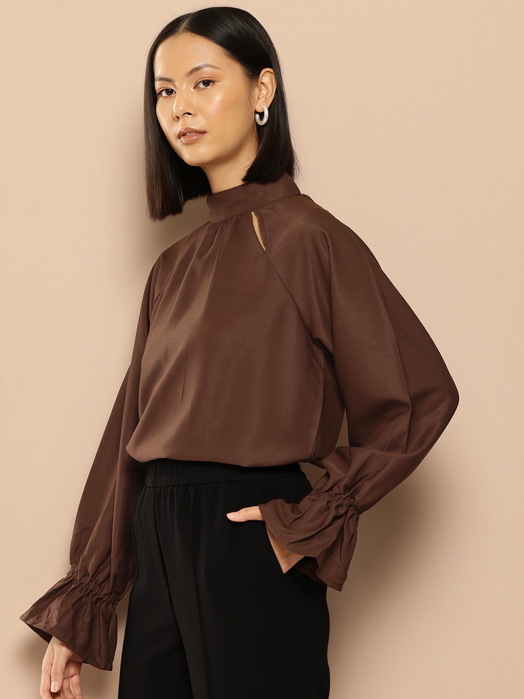 

her by invictus Cut Out Detail Bell Sleeve A-Line Top, Brown