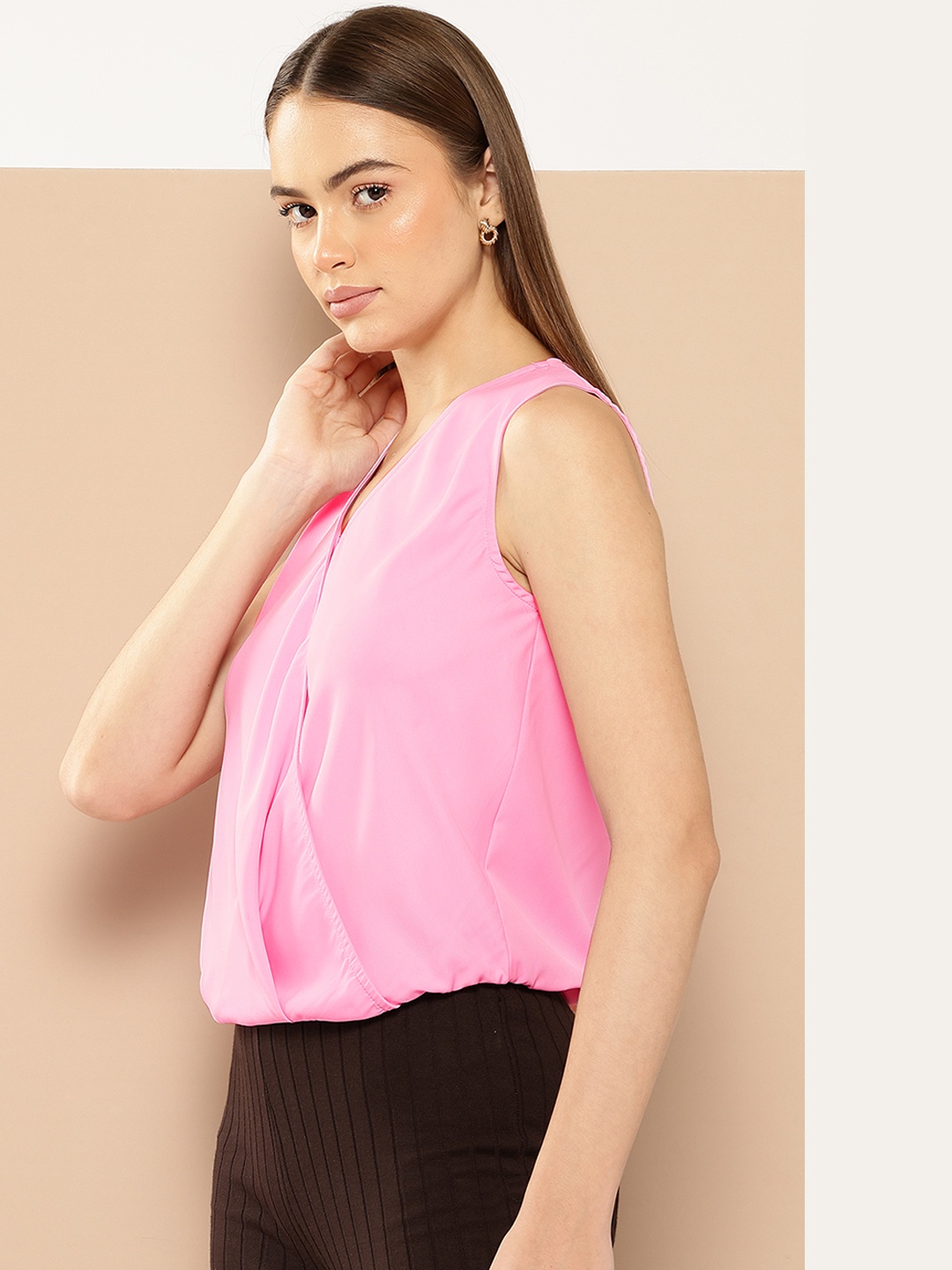 

her by invictus V-Neck Regular Top, Pink