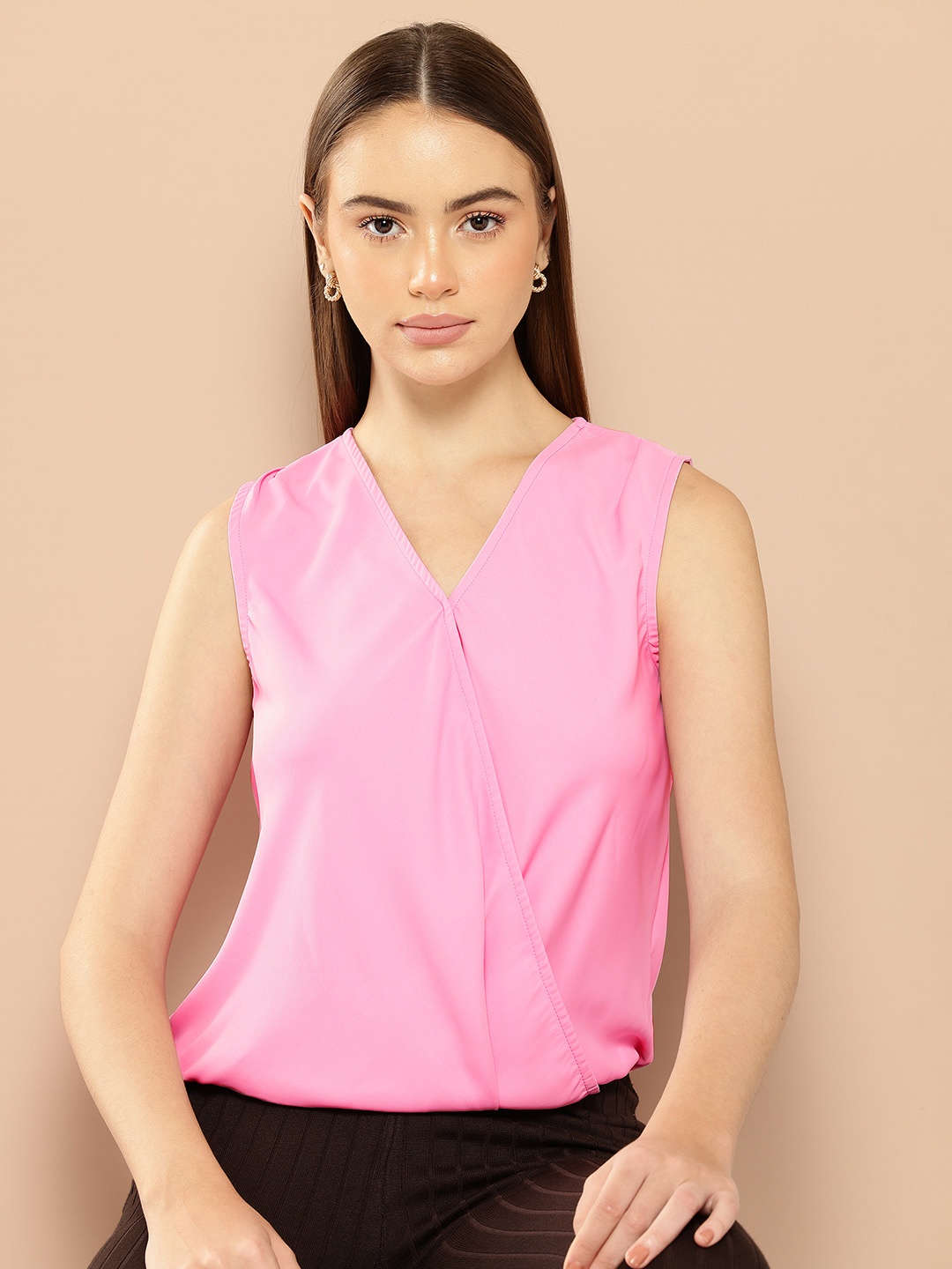 

her by invictus V-Neck Regular Top, Pink