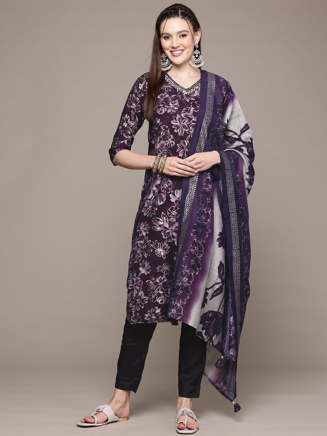 

Readiprint Fashions Floral Printed Sequinned Pure Silk Kurta Set, Purple