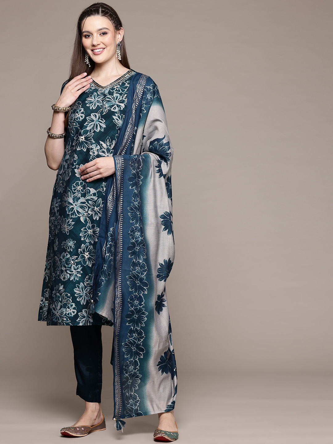 

Readiprint Fashions Floral Printed Sequinned Pure Silk Kurta With Trousers & Dupatta, Teal