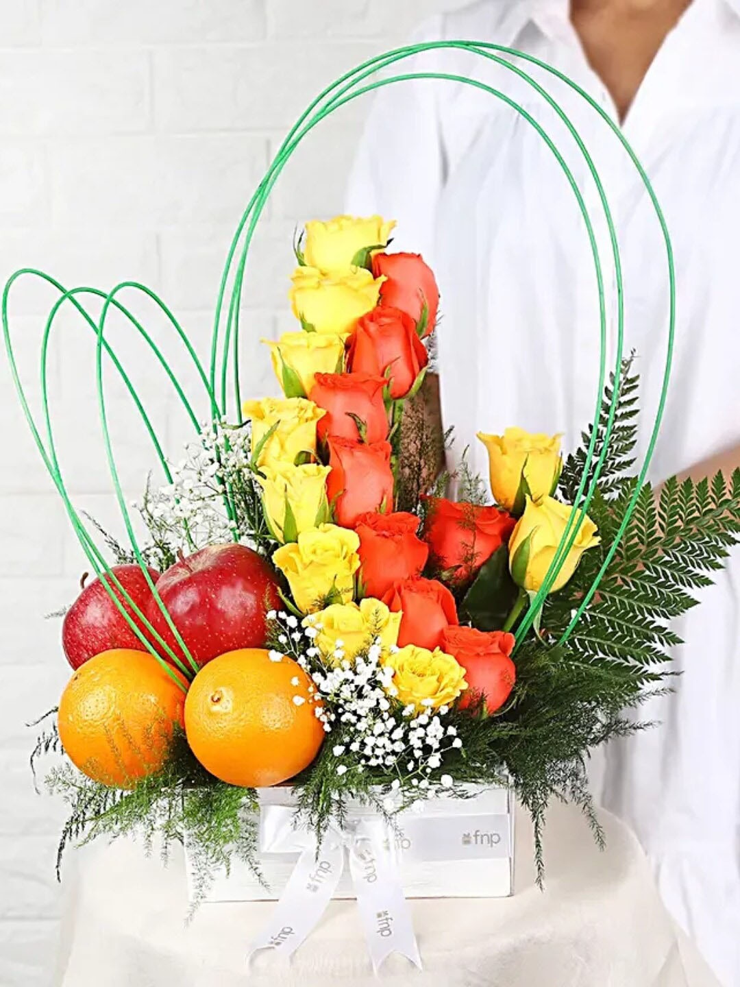

FNP Sunshine Splendour, Green