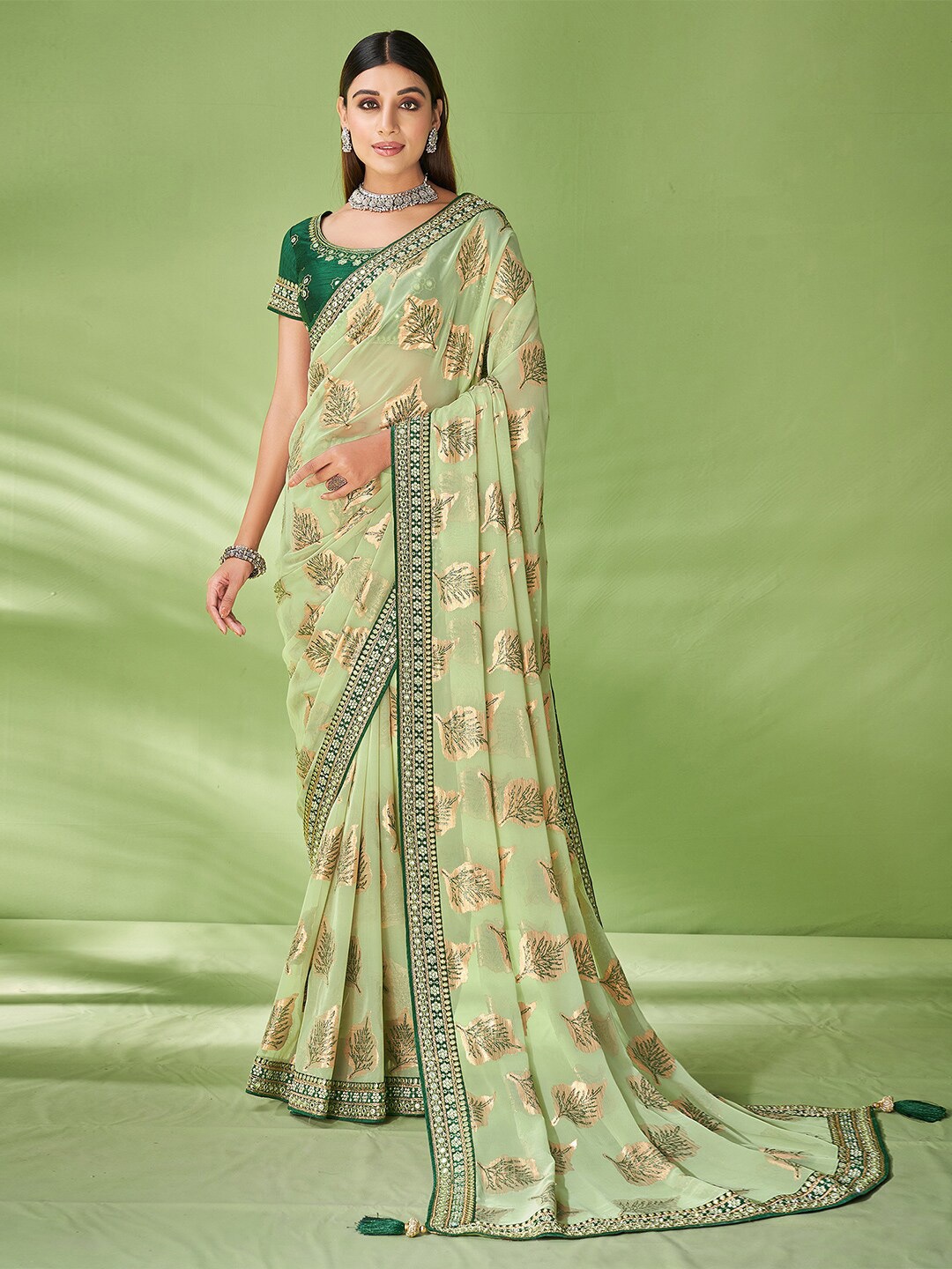 

saree.com Woven Design Zari Pure Georgette Saree, Green