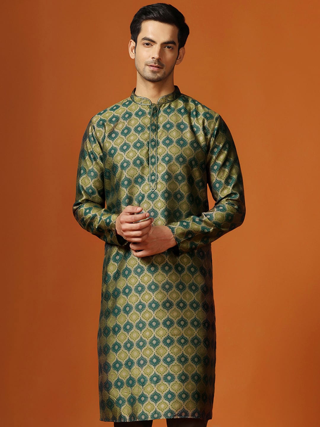 

KISAH Ethnic Motifs Printed Mandarin Collar Long Sleeves Straight Kurta, Green