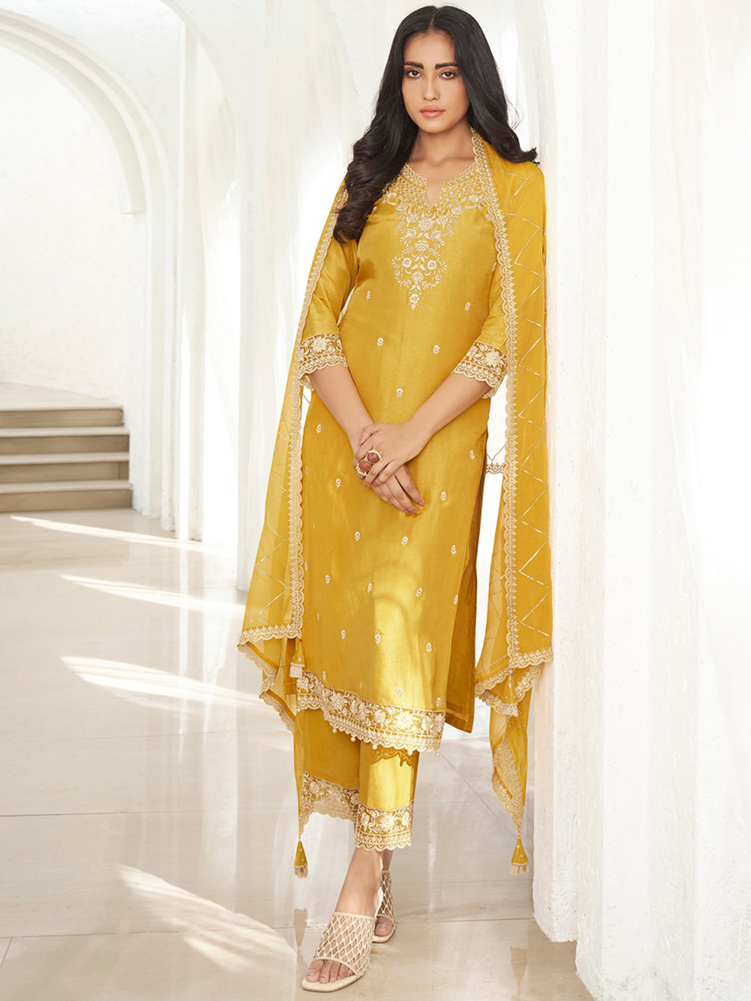 

Seerat Embroidered Regular Thread Work Pure Silk Kurta with Trousers & Dupatta, Yellow